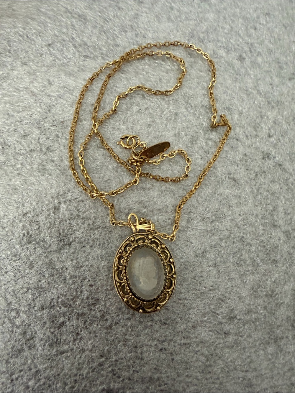 Whiting & Davis Gold-Tone Cameo Pendant Necklace with Cream Center